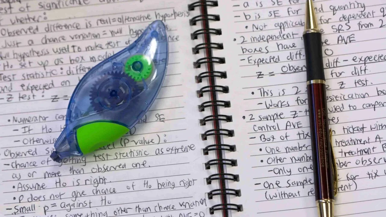 Here’s How to Find the Right College Scholarships for You